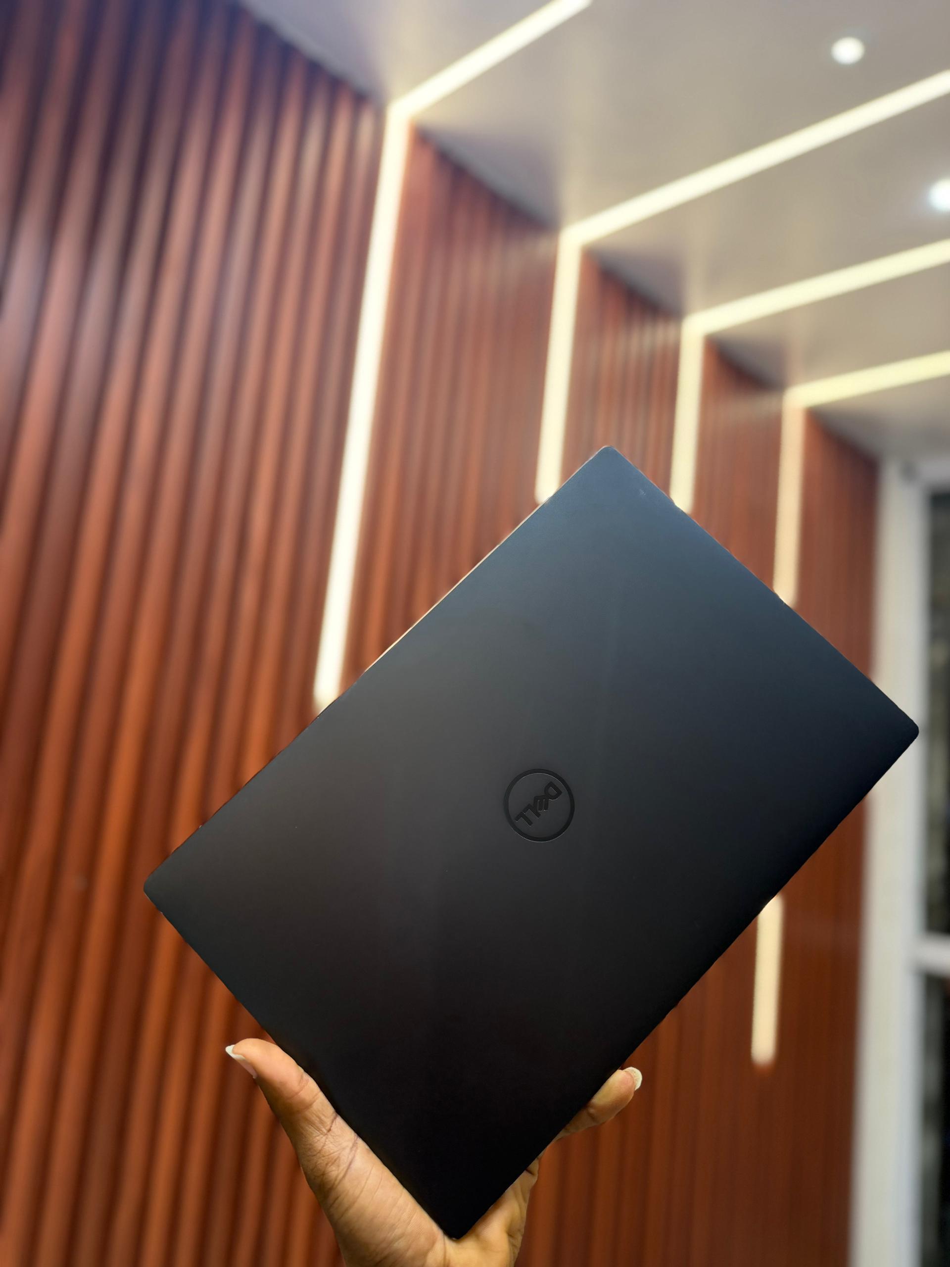 Dell XPS 13 Plus Intel Core i7 12th Gen 13.3" Laptop - 4800MHz RAM