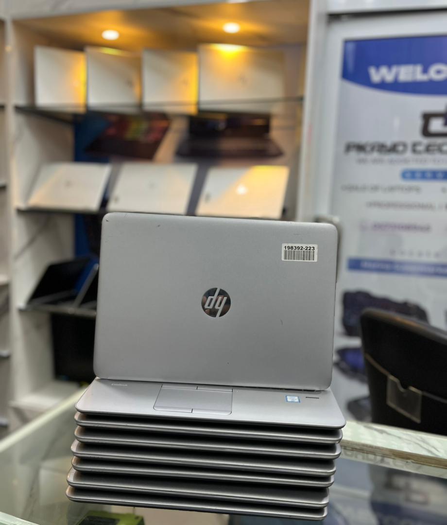 HP EliteBook 840 G3 Laptop – Intel Core i5 6th Gen, 14" HD Display, Premium Business Laptop, Durable