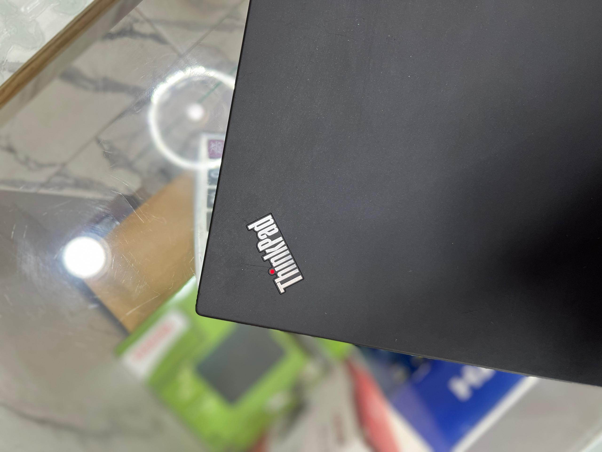 Lenovo ThinkPad T470 Laptop – Intel Core i5 6th Gen, 8GB RAM, 256GB SSD, 14" Full HD, Business Lapto