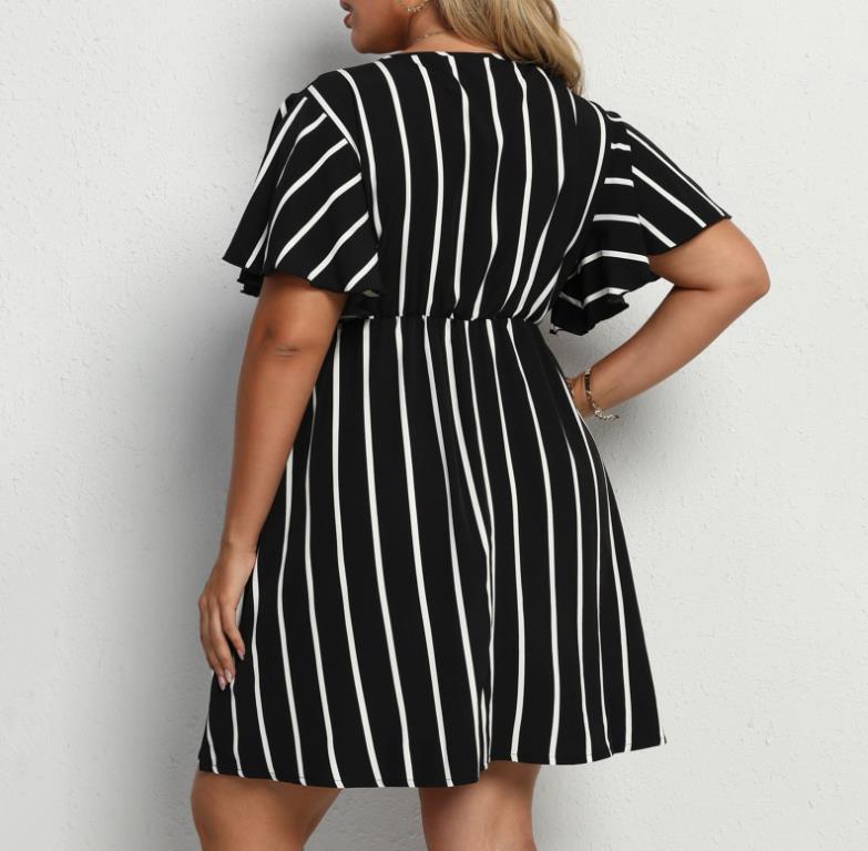 Stripe stitching o-collar rear fork commuter dress