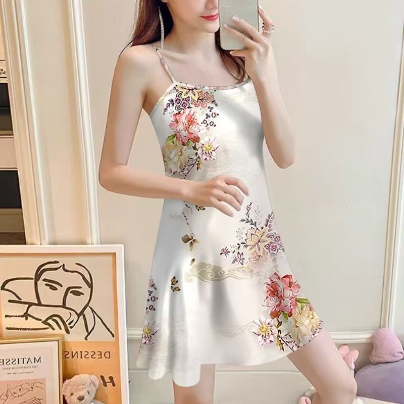 Summer of the New Lady's white Flowers Printed Long Milk Silk Sling Nightdress