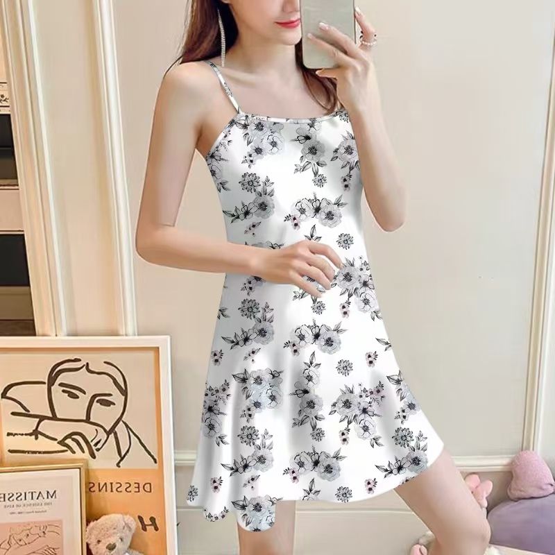 Summer of the New Lady's white Flowers Printed Long Milk Silk Sling Nightdress