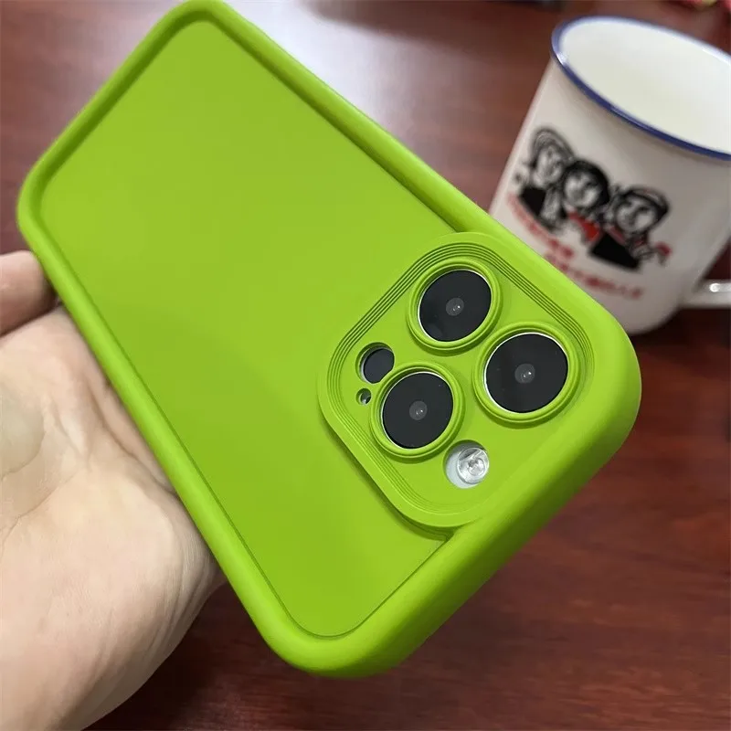 Shockproof TPU Silicone Phone Case for Samsung S24 & iPhone - Premium Protection thumbnail 4