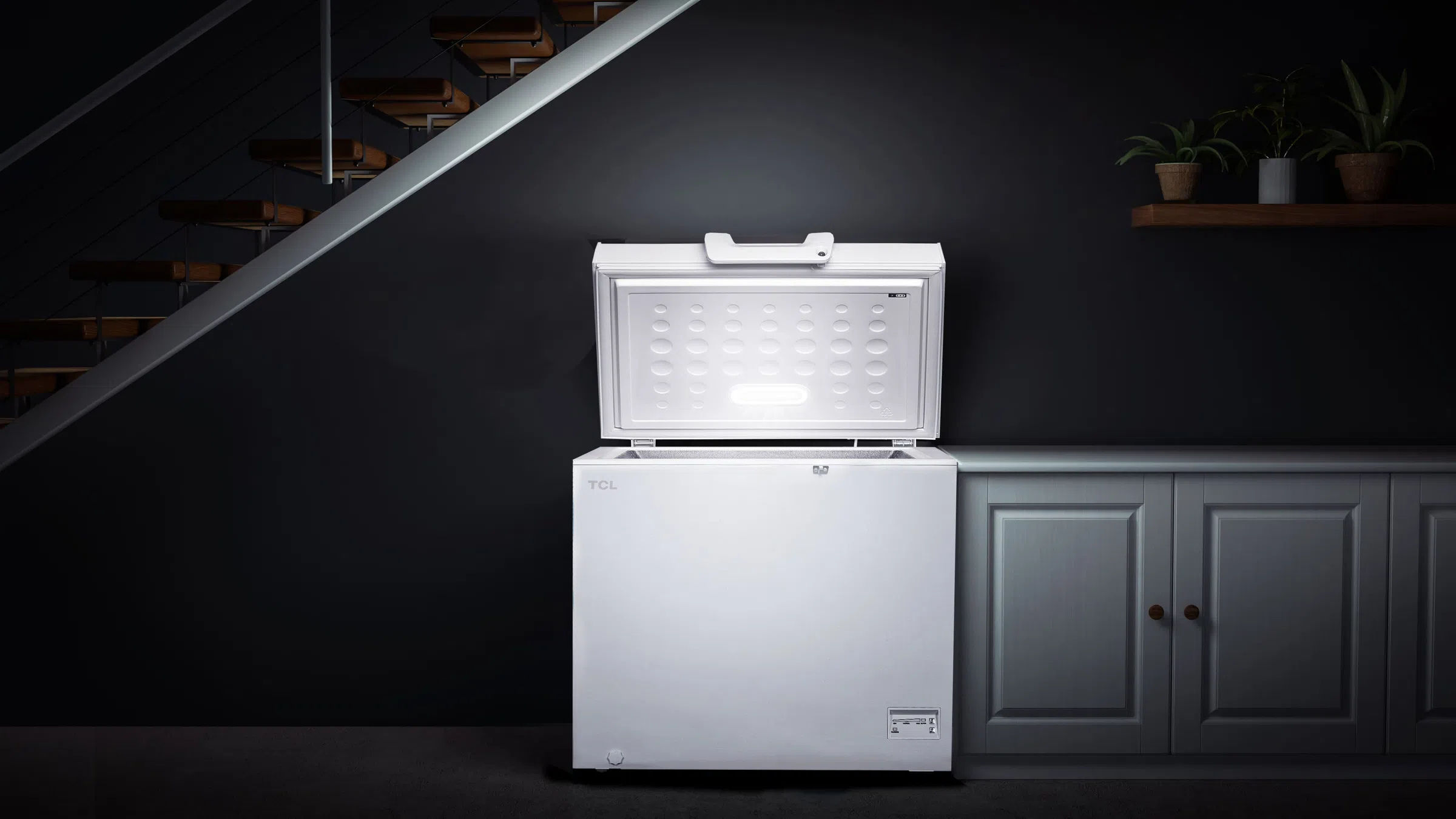 TCL  300L Chest Freezer