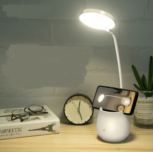 Table Lamp LED Desk Lamp Reading Lamp With Pen Phone Holder Eye-protect Desk Lamps Dimmable Touch USB Table Light