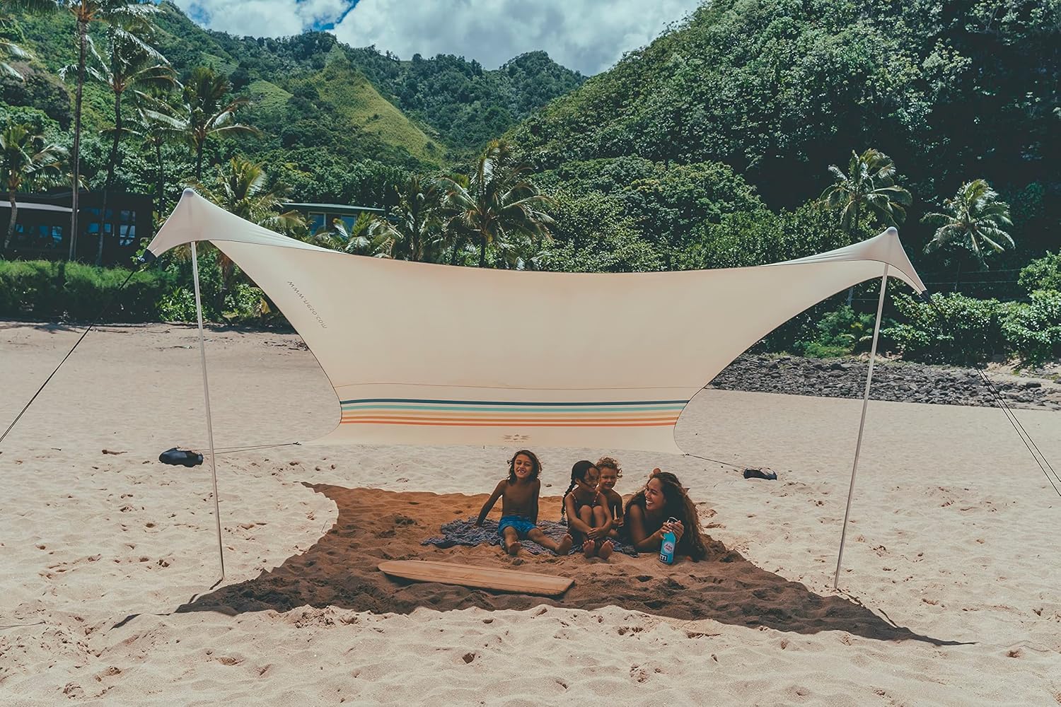 Neso Grande Beach Tent with Sand Anchor System