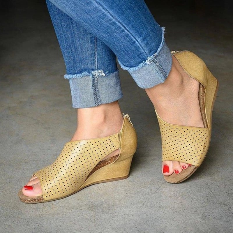 Women's shoes Summer Hollow Breathable Sandals Women's Slope Heel Hollow Fish Mouth Roman Shoes