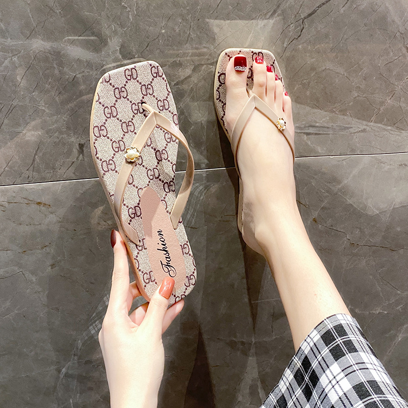 Summer sandals, beach sandals, fashionable women's slippers, outdoor slippers, casual flip flops for women