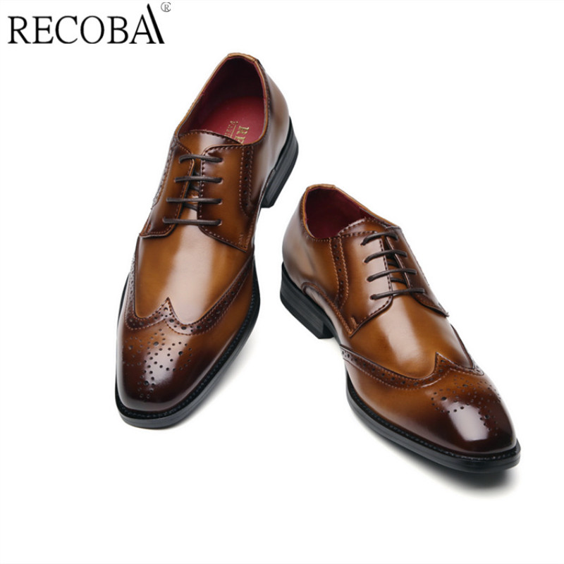 New carved brogue British leather business formal leather shoes men's lace-up derby shoes pointed toe Oxford