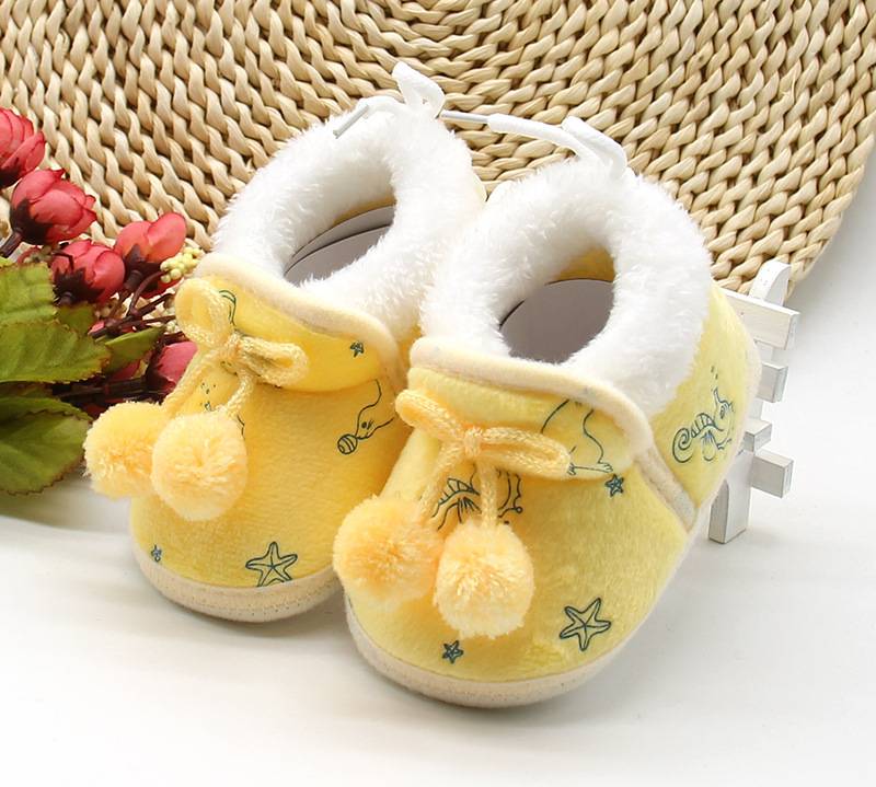 Winter boots cute baby female baby comfortable soft bottom toddler shoes
