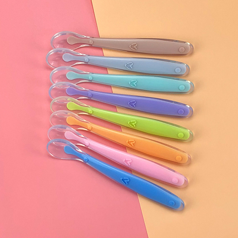 New Baby Soft Silicone Spoon Candy Color Temperature Sensing Spoon Children Food Baby Feeding Tools Baby Spoon