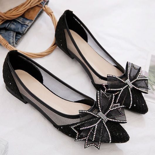 Summer Breathable Flat Heel Women's Scoop Shoes New Korean Edition Butterfly Knot Designed Mesh Pointed Casual Shoes