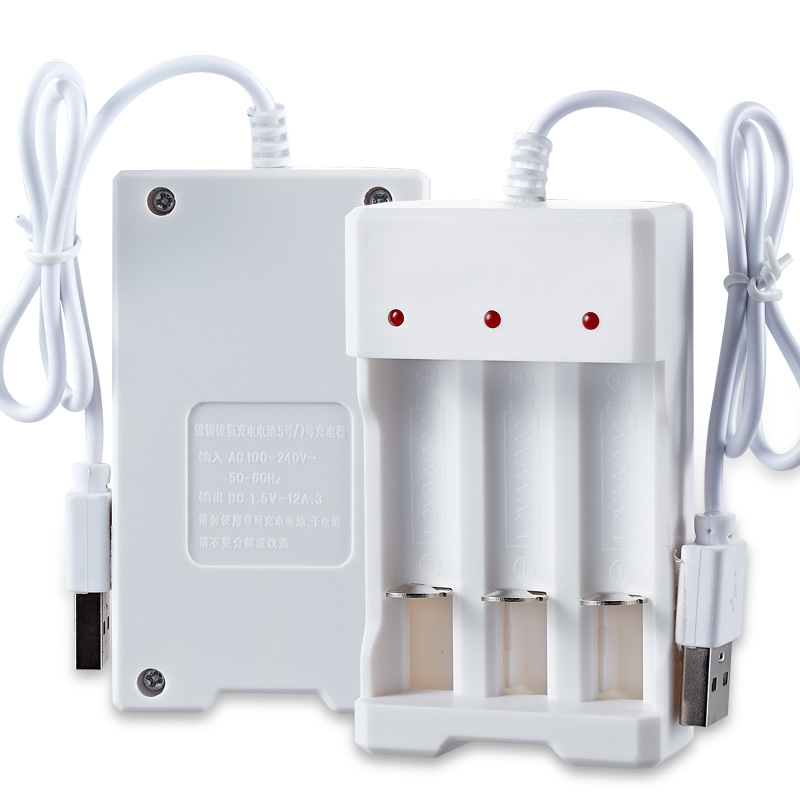 Universal USB Output Battery Charger 4 Slot Adapter