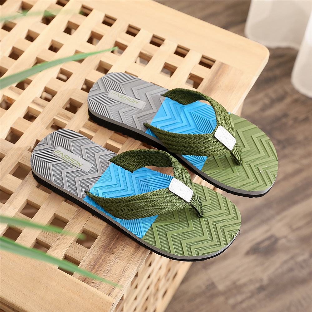 Summer New Type Miter Slippers Men's Outwear Fashion Leisure Beach Men's Miter Slippers Clip Feet Sandals