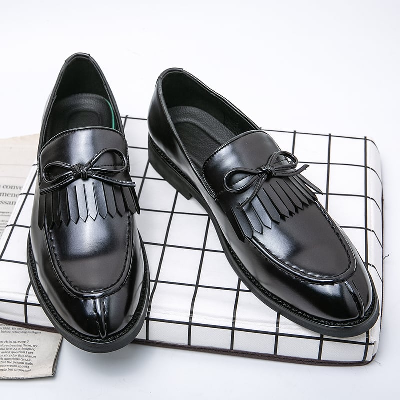 casual loafers Men Leather Shoes Fashion Wedding Party Shoes Luxury Men Designer Business Flats Shoes Large Size New tassel