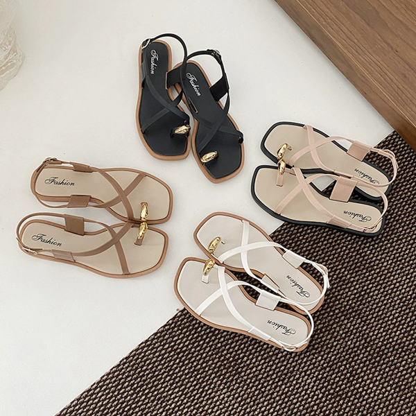 2025 New Women's Toe Loop Slides Summer Outdoor Wear Trendy Flat French Elegant One Strap Flip Flop Sandals