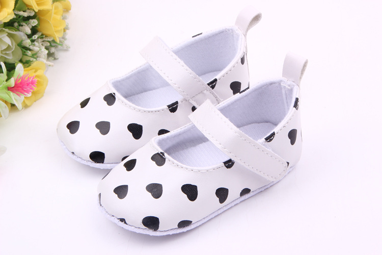 Classic Children Baby Kids Boy Girl PU Heart Shaped Floor Shoes Autumn Fashion Non-Slip Soft Toddlers First Walkers
