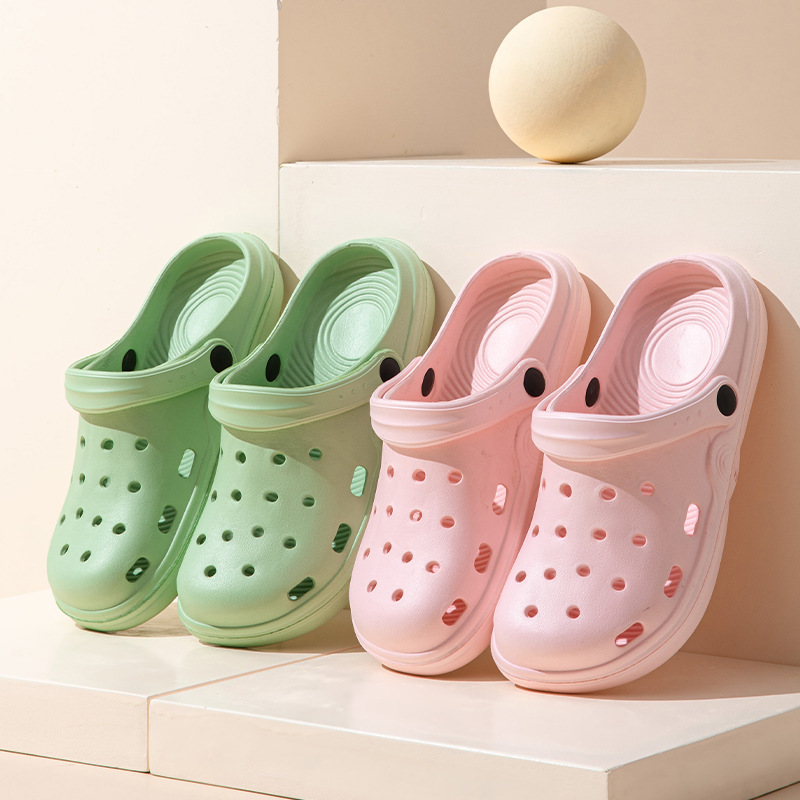 Baotou Cave Shoes Sandals Summer Couple Breathable Thick Sole Beach Shoes Male