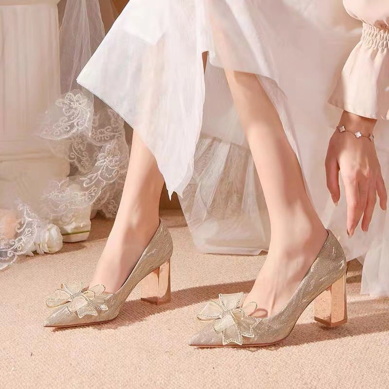 Thick heel main wedding dress wedding shoes women winter new bridal shoes two wear crystal maternity shoes