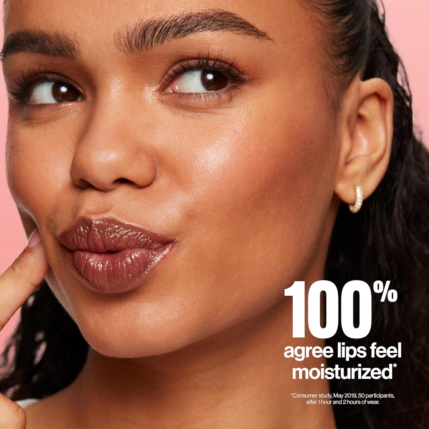 REVLON Super Lustrous Glass Shine Balm, Sheer Glossy Tinted Lip Balm, Hydrating Formula with Hyaluronic Acid, Aloe & Rose Quartz, 018 Beaming Strawber