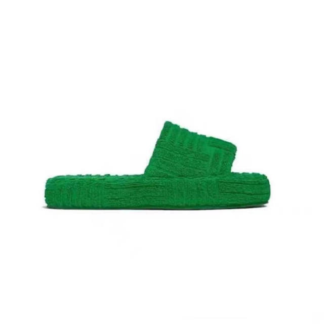New Plus Size Plush Slippers Green Thick-soled Outer Wear Fashionable Slippers