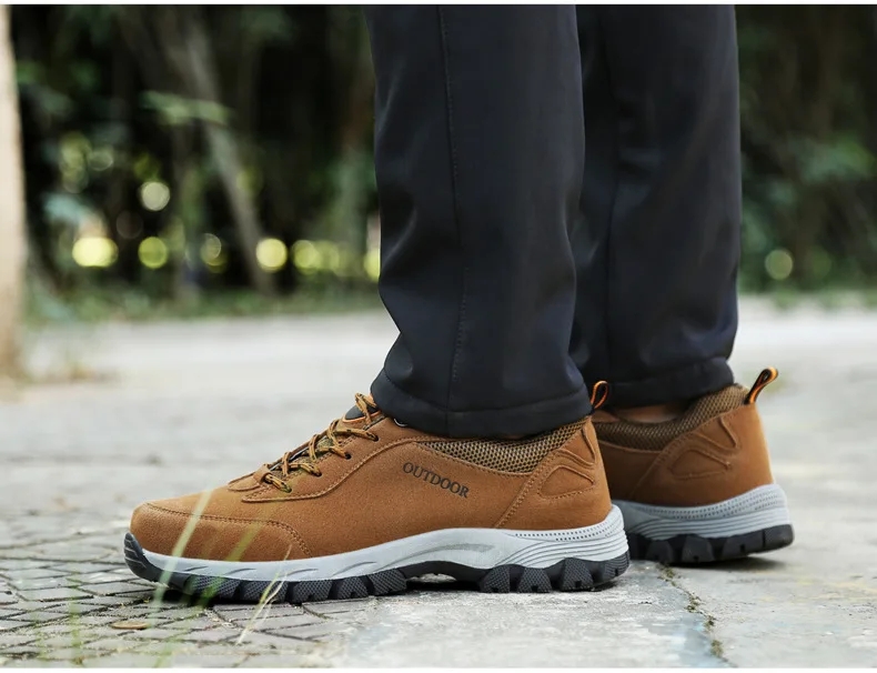large size walking shoes men fall and winter outdoor non-slip hiking shoes boots
