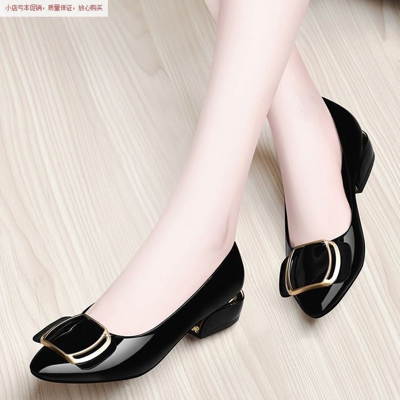 Women flat Single Shoes Autumn soft sole non-slip Work leather shoes