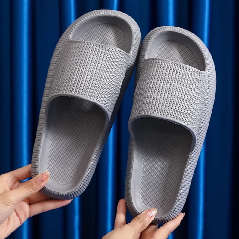 summer step on shit feeling men and women bathroom slippers household thick-soled couple flip flops EVA soft-soled indoor s