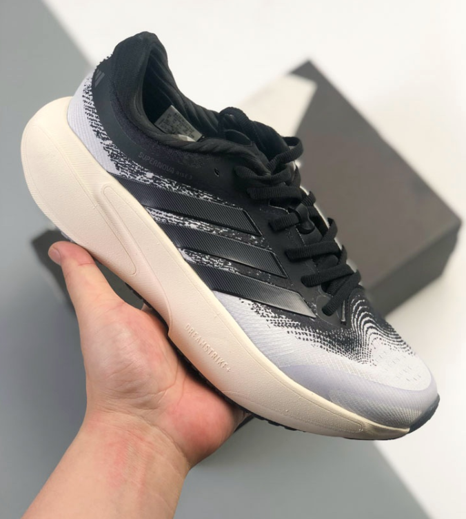 Adidas Supernova Rise 3 - Shock-absorbing and rebounding, sporty and breathable casual running shoes