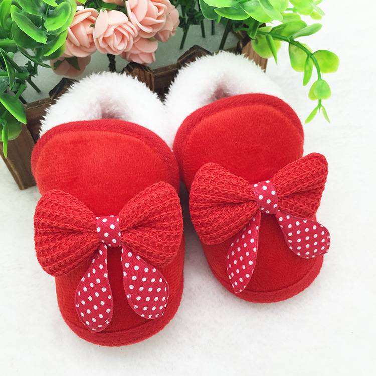 Winter boots cute baby female baby comfortable soft bottom toddler shoes