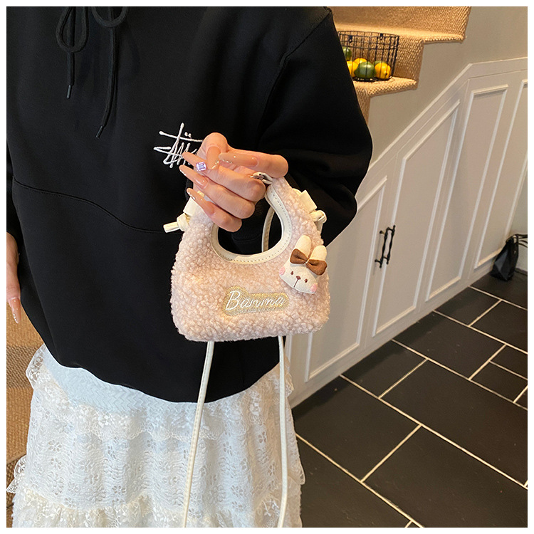 Fluffy Mini Handbags Embroidery Cute Letters Print Rabbit Appliques Fleece Crossbody Bag Casual Female Lipstic Messenger Packs