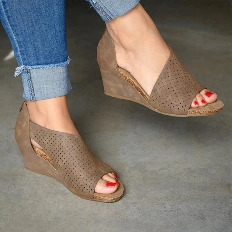 Women's shoes Summer Hollow Breathable Sandals Women's Slope Heel Hollow Fish Mouth Roman Shoes