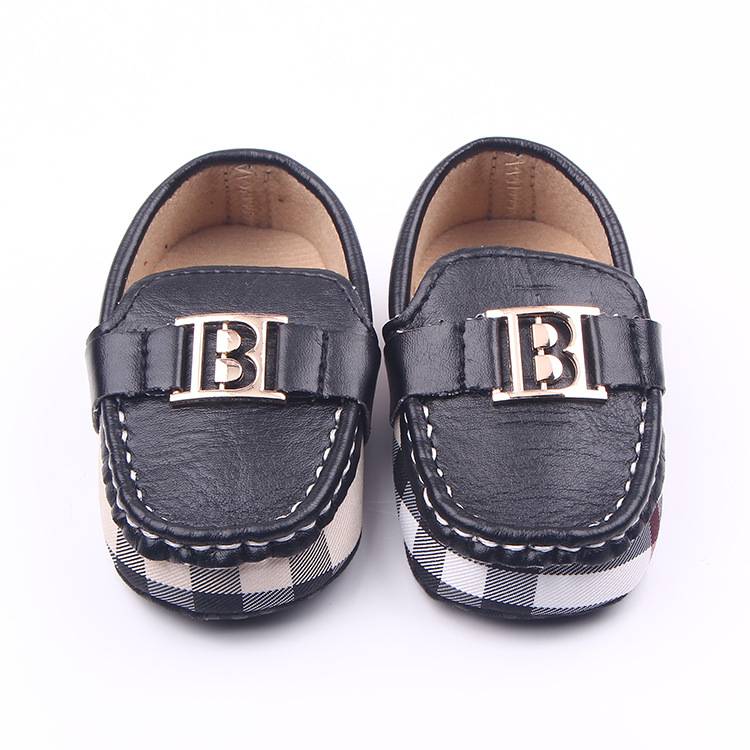 Buy 1 get 1 Summer new 0-1 years old rubber sole casual breathable baby shoes female baby Velcro artificial PU toddler shoes