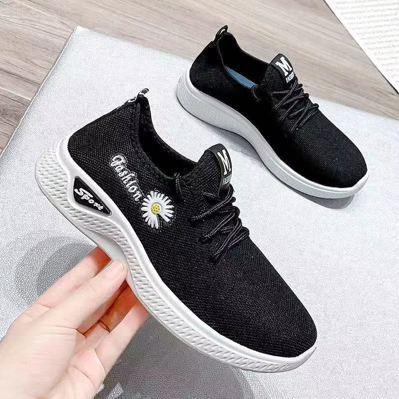 New Women's Shoes Autumn New True Fly Weaving Old Beijing Cloth Shoes Little Daisy Women's Casual Sports Shoes Walking Shoes