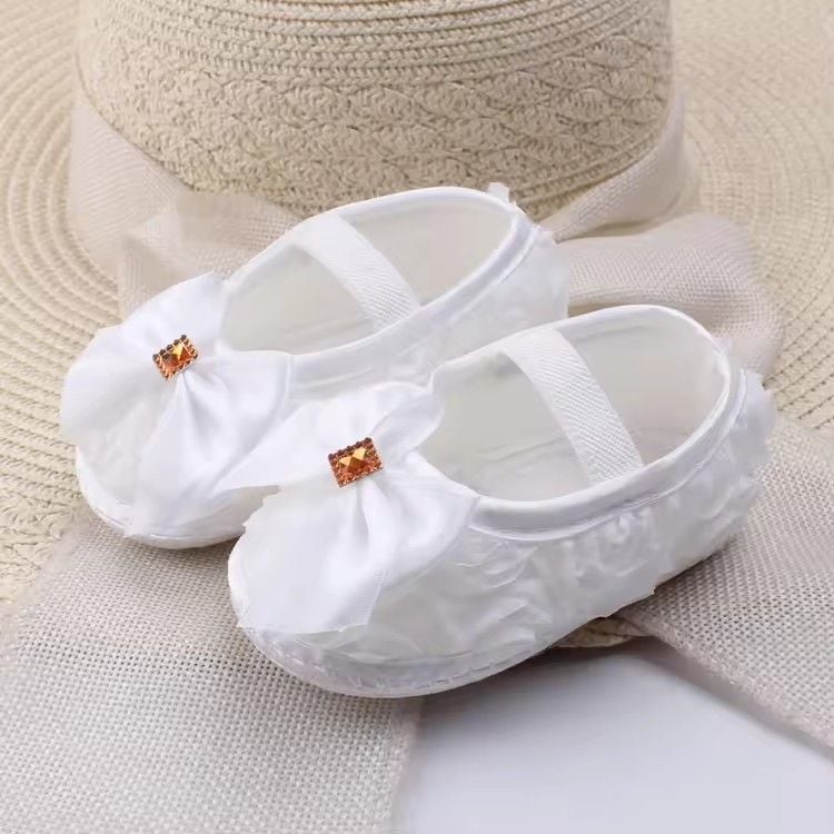 0-18M Baby Girls Shoes Cloth Baby Shoes Pink Gray White Purple Newborn Crib Shoes Bow Anti-Slip Toddler Prewalkers