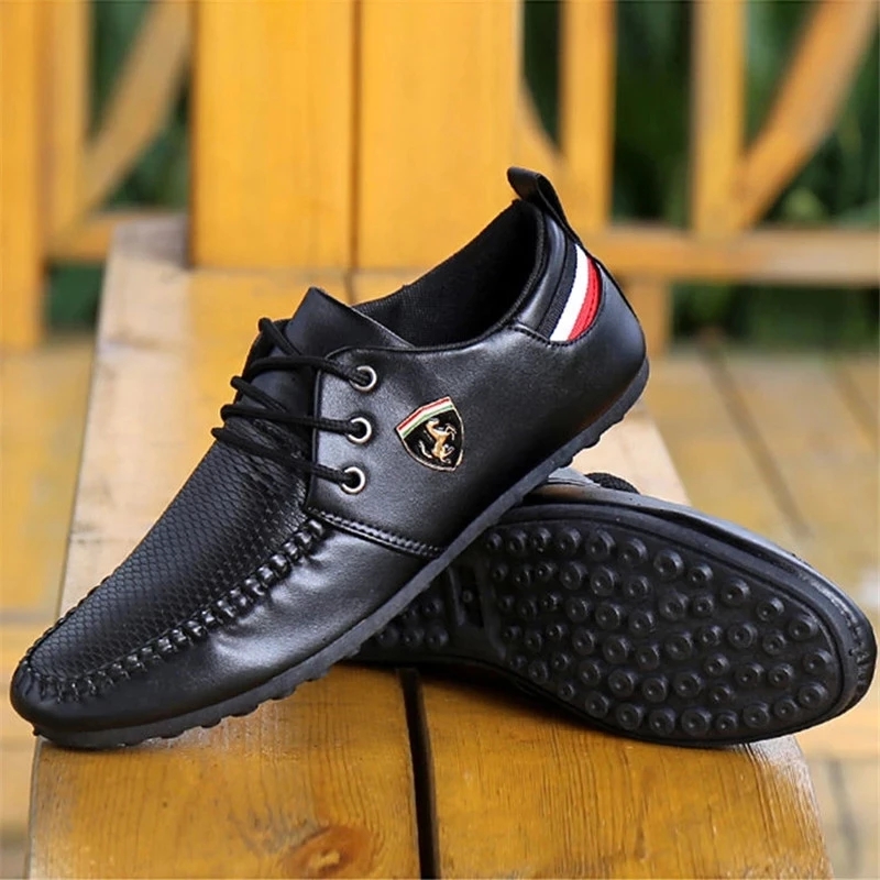 New Style Breathable Men's Casual Shoes the British Sneakers Solid Lace-up Men Shoes