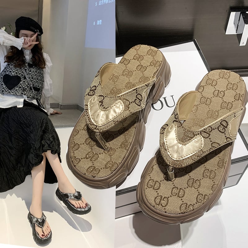Women's Thick Sole Letter Slippers New Product Popular Fashion Versatile Street Shooting Fairy Style Herringbone Slippers