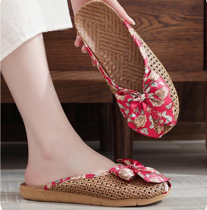 New rattan grass slippers for home, men and women, summer couples, breathable indoor rattan grass flooring, and cool slippers