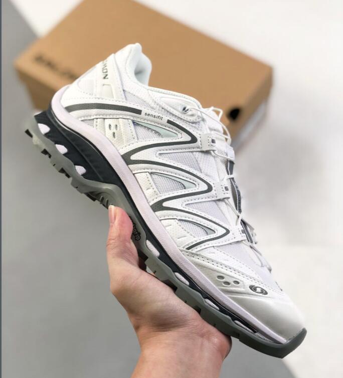 Salomon XT-Quest ADV Explorer: Stylish Off-Road Performance Running Shoes