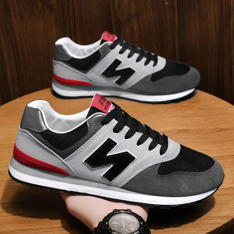 Sneakers Men Casual Shoes Light Suede New Classic Men Running shoes Outdoor Breathable Mesh Jogging Sport Shoes
