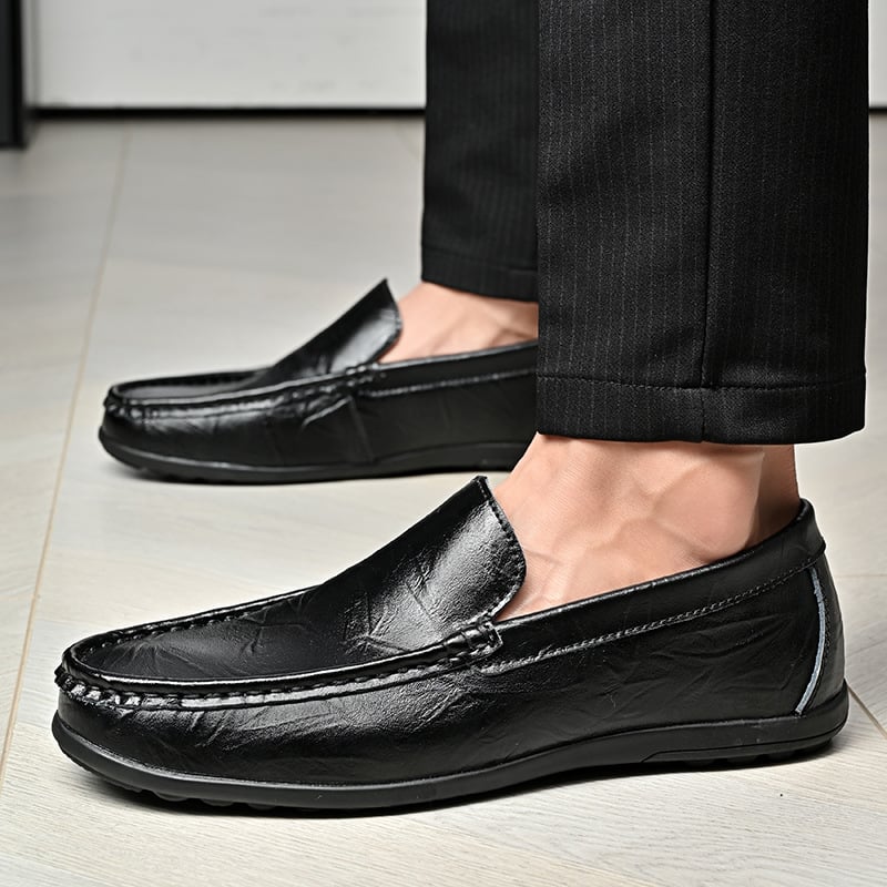 Large men's flat bottomed casual bean shoes, breathable genuine leather, lightweight and non slip