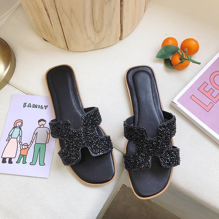 Women's H slippers new fashion outdoor multifunctional slippers, wearing flat slippers H ladies flat slippers sandals