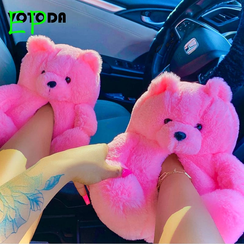 New size women's shoe (35-43) with open toe in warm and comfortable wool Chaussons en peluche