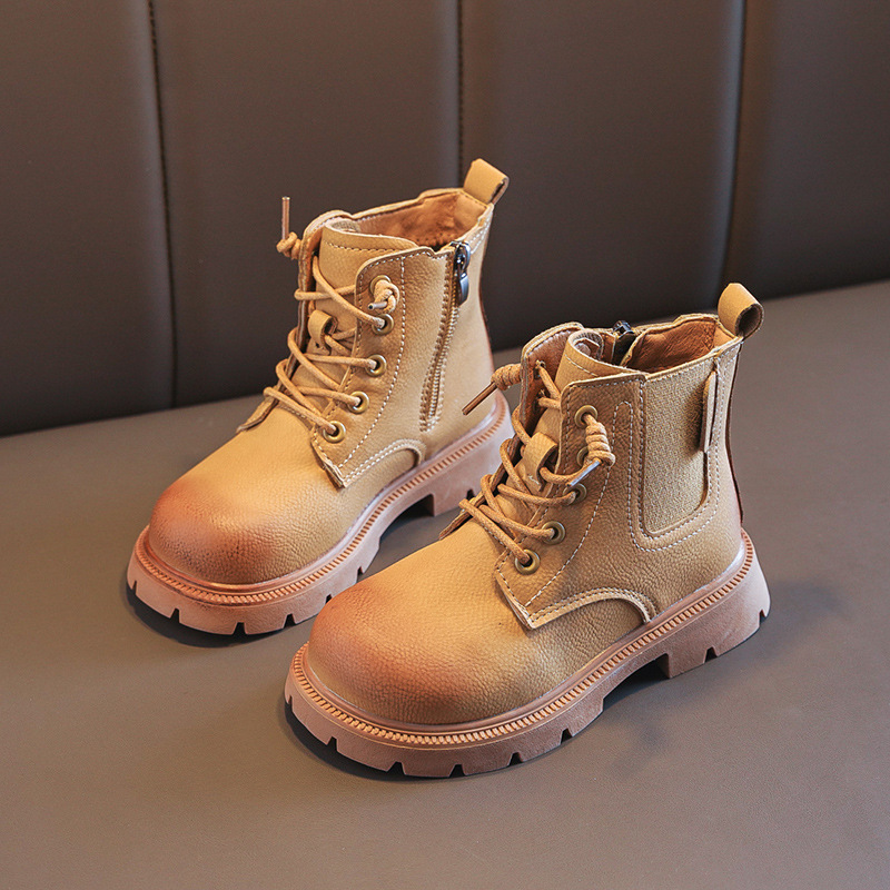 2024 New Korean Fashion Children's Shoes Children's Martin Boots Girls' Mid Top Short Boots Mid Big Children's Outdoor Single Bo