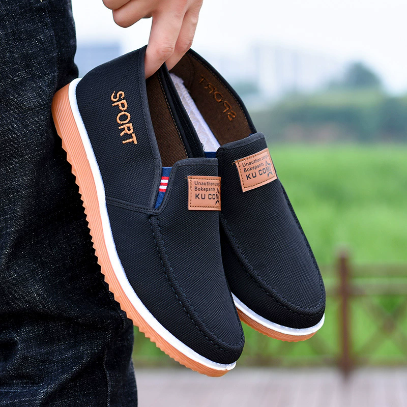 Men's Breathable Casual Shoes with Rubber Sole and Lazyboard Design