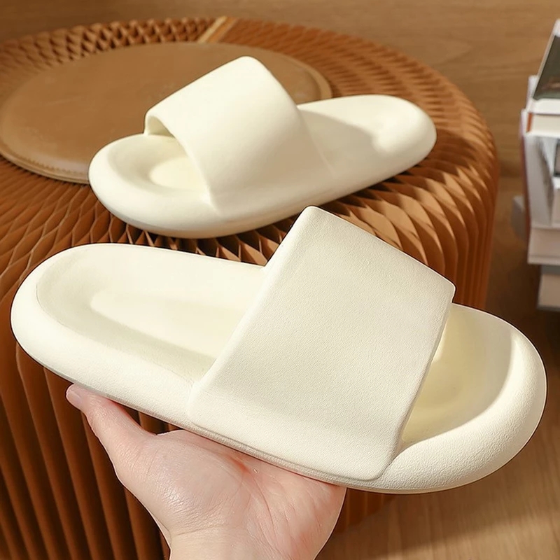 New Cloud Soft EVA Slippers Couple Home Outdoor Slipper Summer Beach Unisex Bedroom Shoes Ladies Flip Flops Thick Bottom Sandals