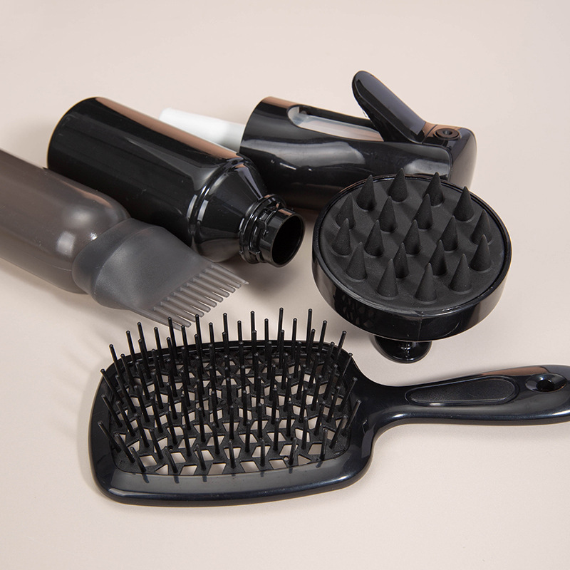 4pcs popular spray bottle silicone shampoo brush shampoo comb dye hair bottle special scalp massage comb set