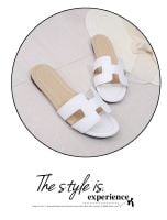 European station with the same type of H slippers summer flat heel