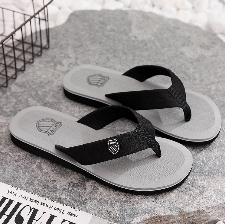 New fashion brand men's slippers size 40-44