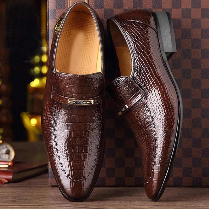 New Men's Casual Shoes Classic Low-Cut Embossed Leather Shoes Comfortable Business Dress Shoes Man Loafers Plus Size 38-48